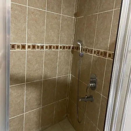 Ganita Life Hotel 2*