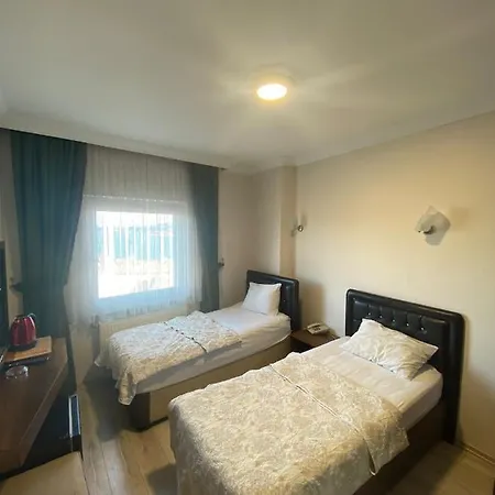 Ganita Life Hotel 2*