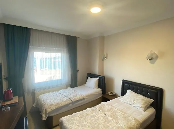 Ganita Life Hotel 2*